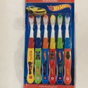 NWT Hot Wheels Bundle,Toothbrush Buddies